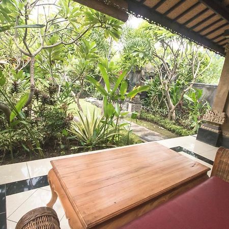 Trijaya Guest House Pemuteran Exterior photo