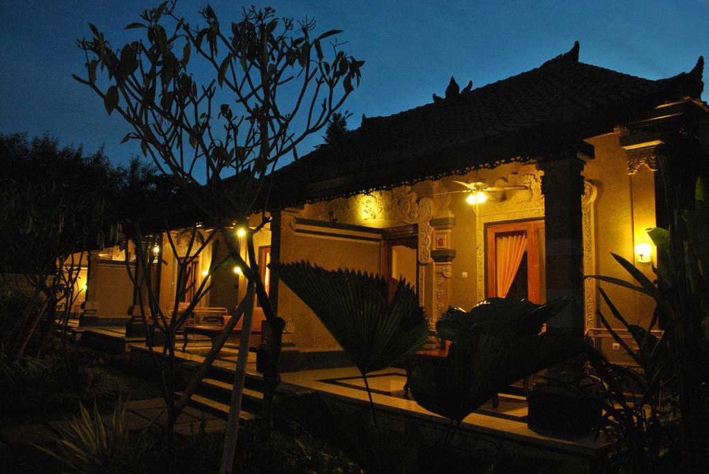 Trijaya Guest House Pemuteran Exterior photo