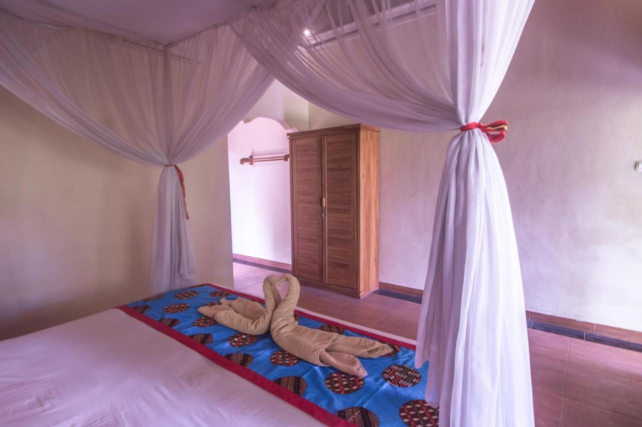 Trijaya Guest House Pemuteran Exterior photo